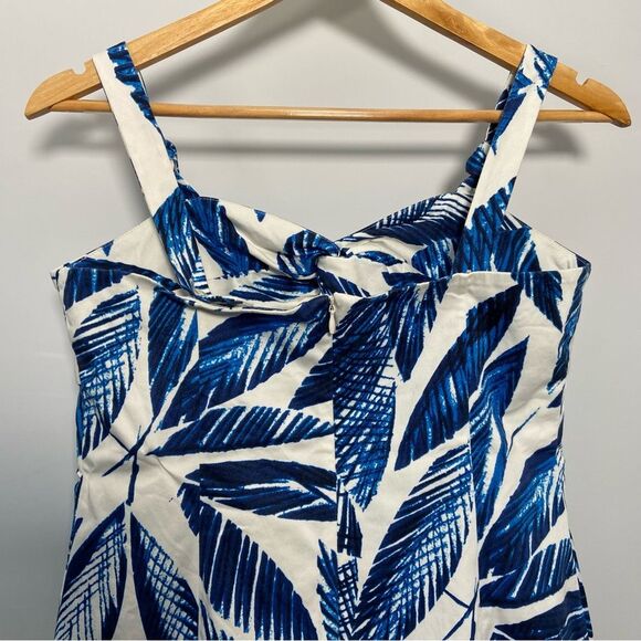 Jones New York Signature Aegean Dress Blue & White Leaf Print Coastal Cottage 8 - Picture 5 of 9